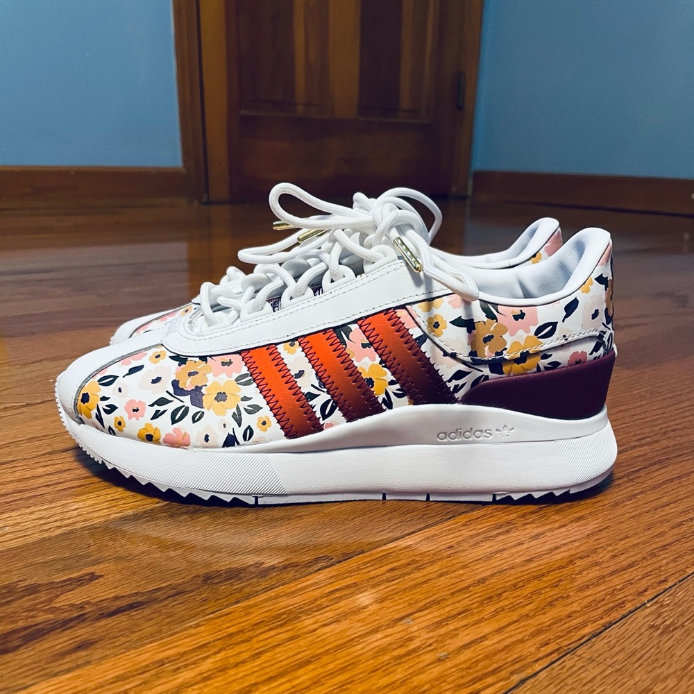 adidas Women's White Sneakers with Floral Print and Orange Stripes - Picture 2 of 12